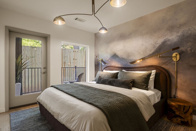 Photo - Delux WeHo