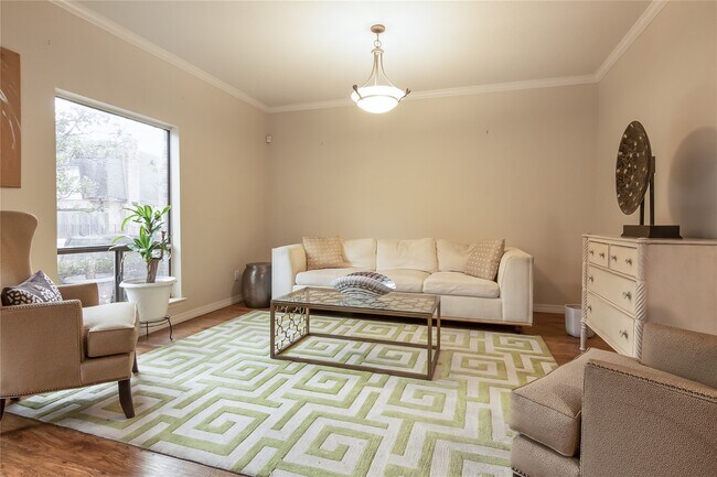 Photo - 1802 Stoney Brook Dr Unit 104