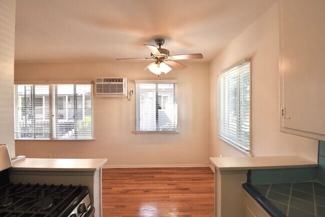 10834 Bloomfield St Unit 34-05