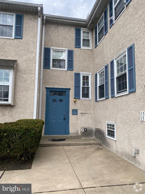Building Photo - 44 S Lansdowne Ave Rental
