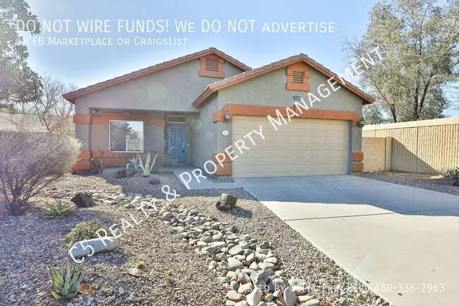 Photo - 3335 E Yucca St