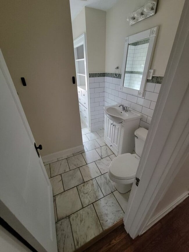 Photo - 29-31 E Kelso Rd Unit 31 E Kelso