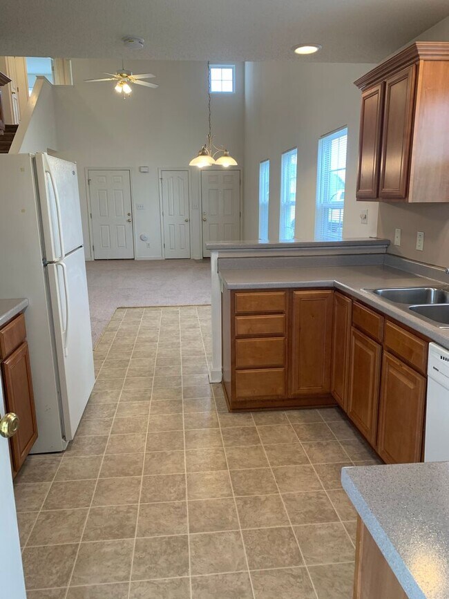 Photo - 1541SF 3BR 2.5BA