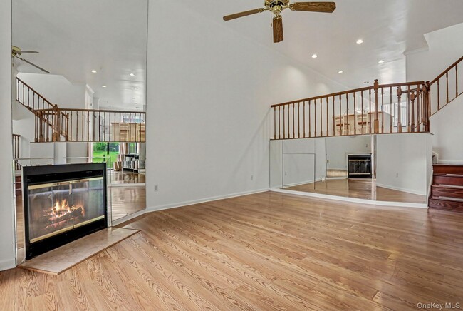 Photo - 311 N Greeley Ave