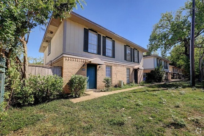 Building Photo - 1918 Upland Dr Rental