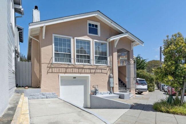 EPIC REA - Great Renovated ( all appliance... - EPIC REA - Great Renovated ( all appliance... House