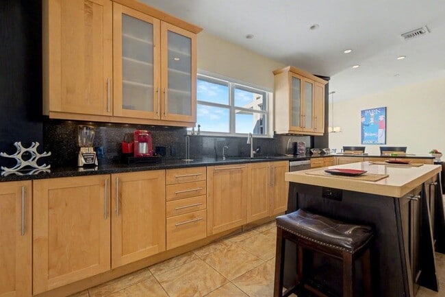 Photo - 3430 Galt Ocean Dr