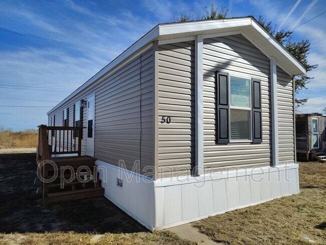 Photo - 120 Terry Blvd