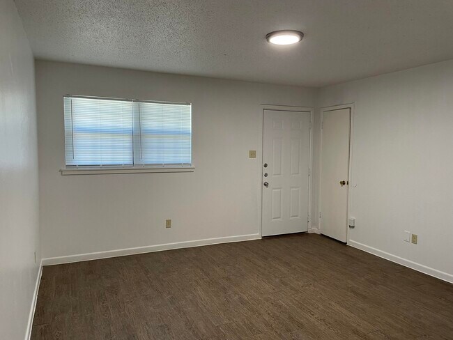 Photo - 4518 35th St