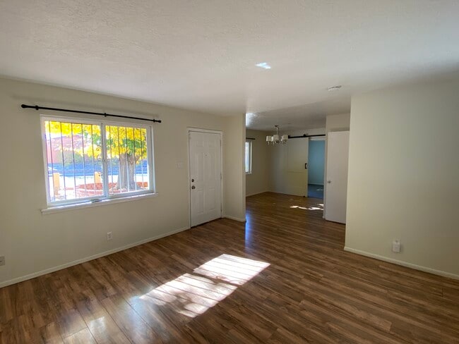 Photo - 11213 Chico Rd NE