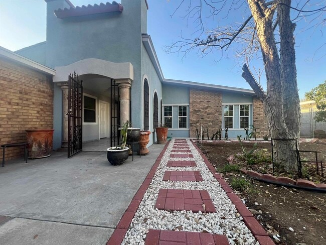 Photo - 312 Candlewood Rd