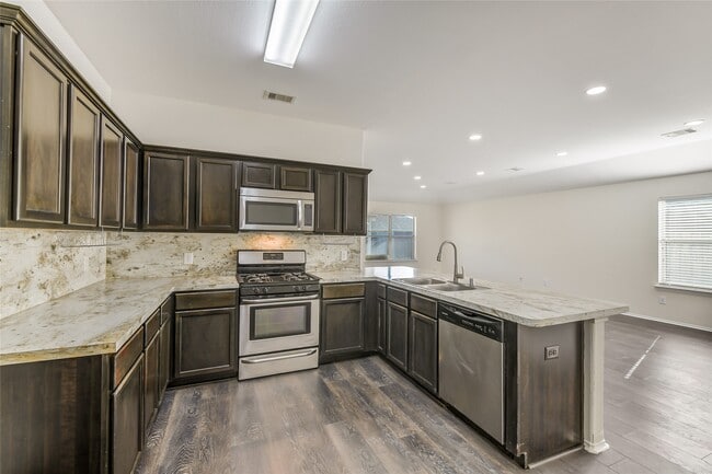 Photo - 2023 Louetta Mist Dr