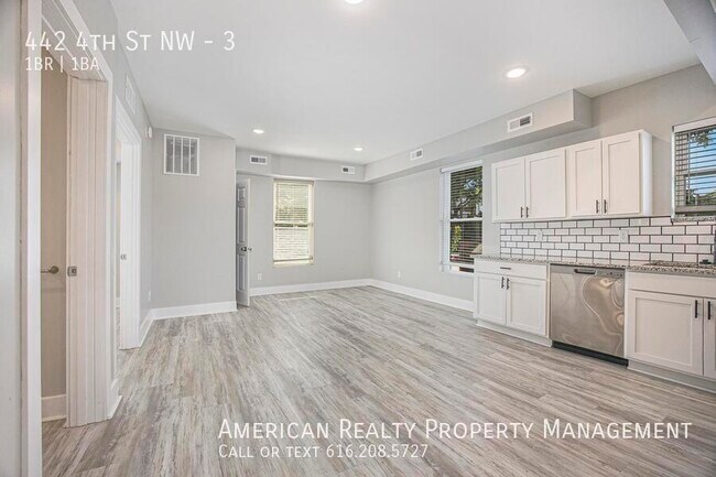 Photo - 442 4th St NW Unidad 3