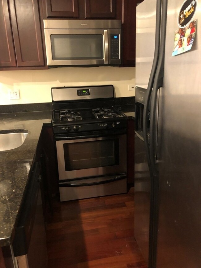 Photo - 3553 W Ainslie St Unidad 3