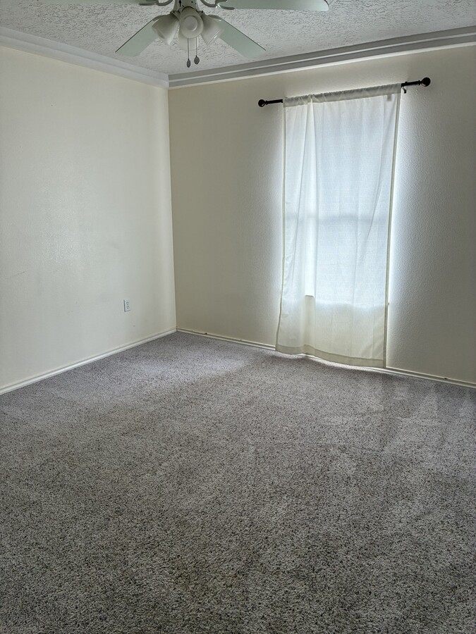 Photo - 726 W 17th Ln Unit 726 W 17th Lane