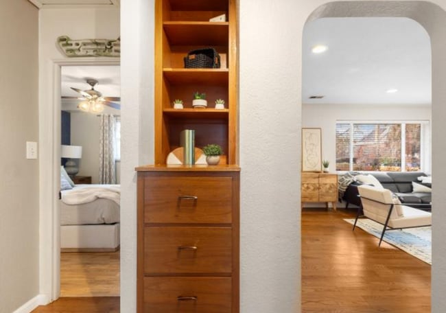 Hallway with extra storage space - 2220 Irving St