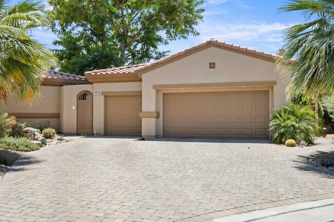 Photo - 63 Rocio Ct