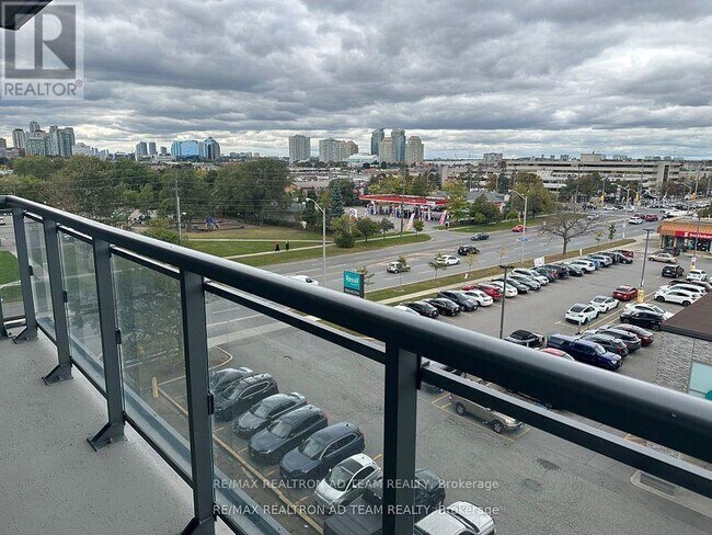 Photo - 30 Meadowglen Pl Unité 516