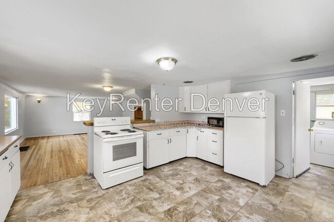 Photo - 812 5th St Unit C