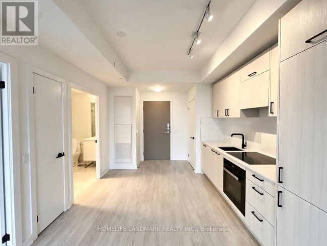 Photo - 5 Quarrington Ln Unit 1010