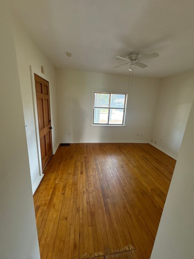 Photo - 2212 6th St NE Unit 2212 6th Street NE: -1