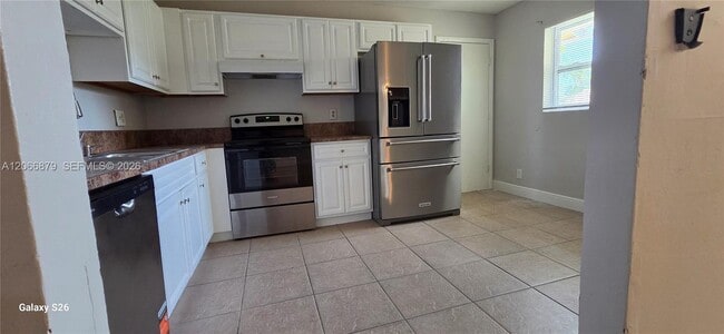 Building Photo - 5721 Wingham Way