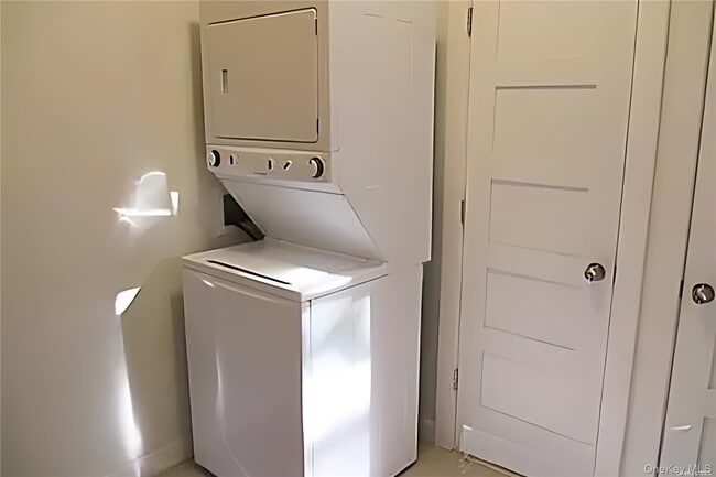 Photo - 28-06 35th Ave Unidad 1