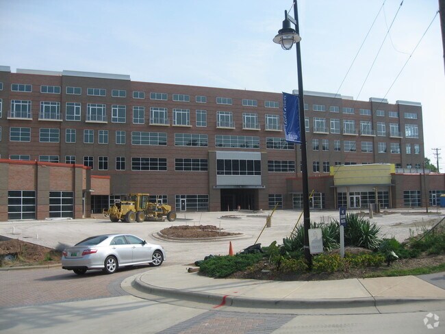 Photo - The Flats - Exchange on Erwin