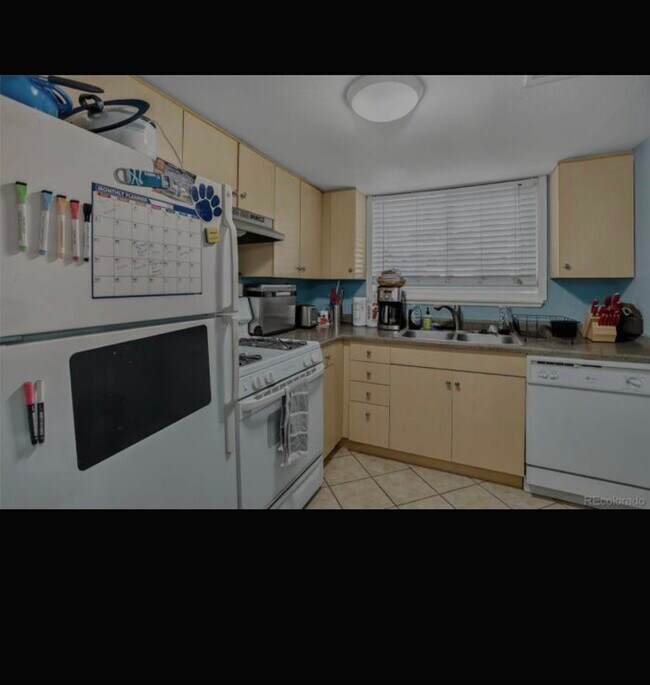 Photo - 2525 S University Blvd Unidad Garden Level duplex