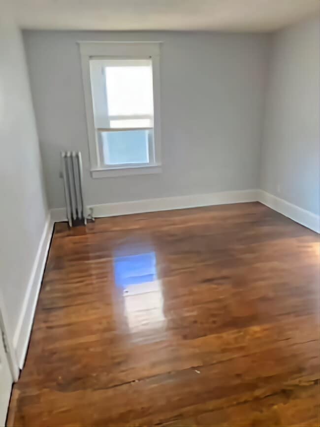 Bedroom #2 - 10 Downs Ave Apartments Unit 2