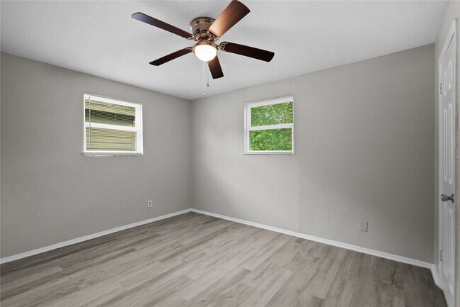 2328 Boss St Unit A