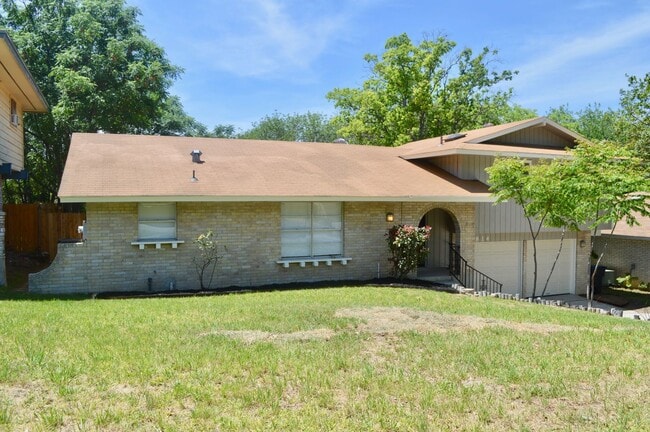 Beautifully remodeled 4 bedroom 2 bath hom... - Beautifully remodeled 4 bedroom 2 bath hom... Casa