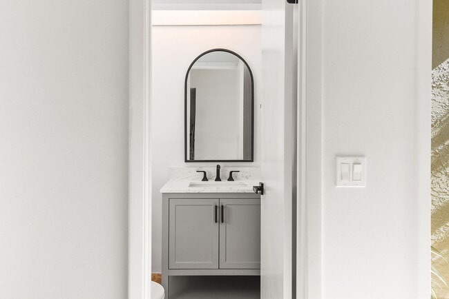 Photo - Charming Townhouse for Lease