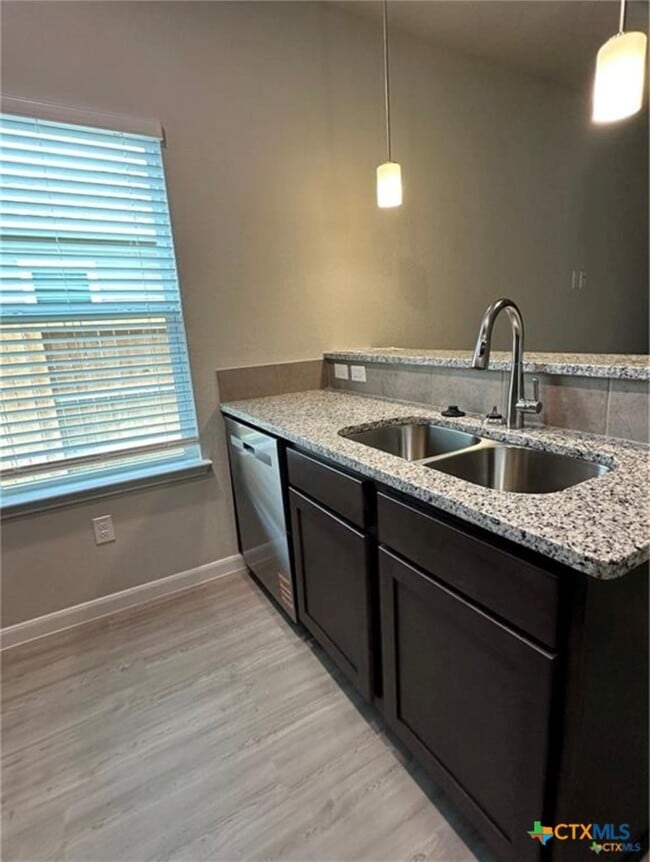 Photo - 516 Hudson St