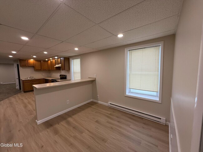 Photo - 734 Hudson Ave Unit 2