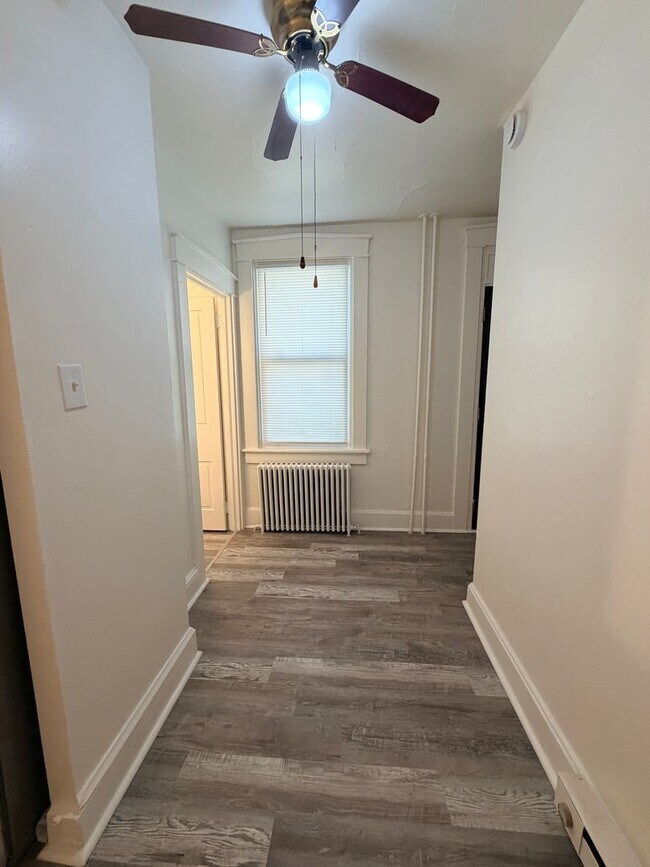 Photo - 142 S Prince St Unit Apt 2