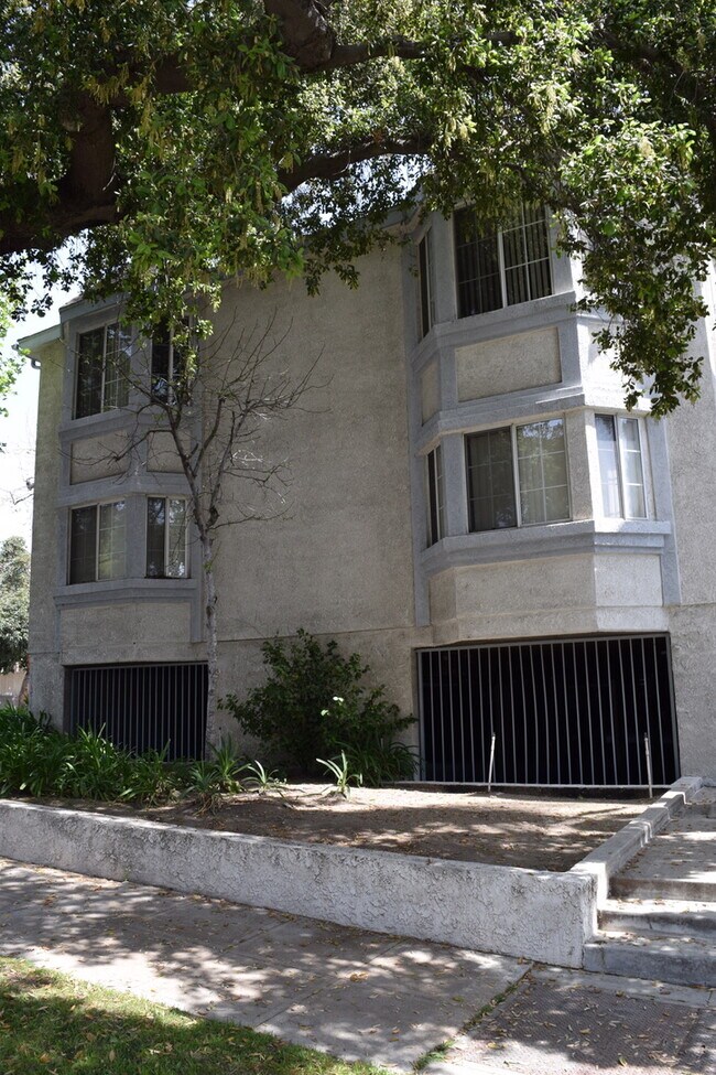 Photo - 101 S 7th St