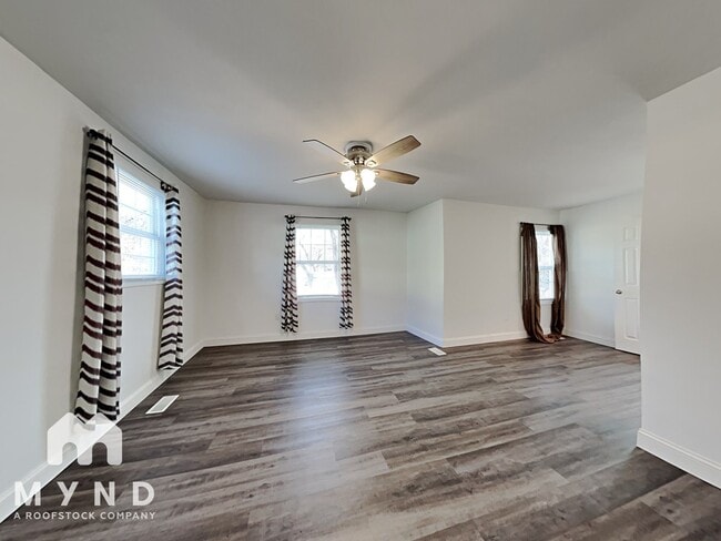 Photo - 713 Quarry St