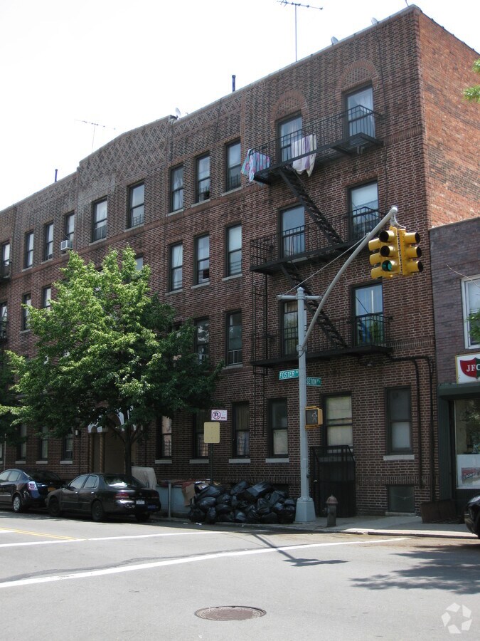 Photo - 334 Foster Ave