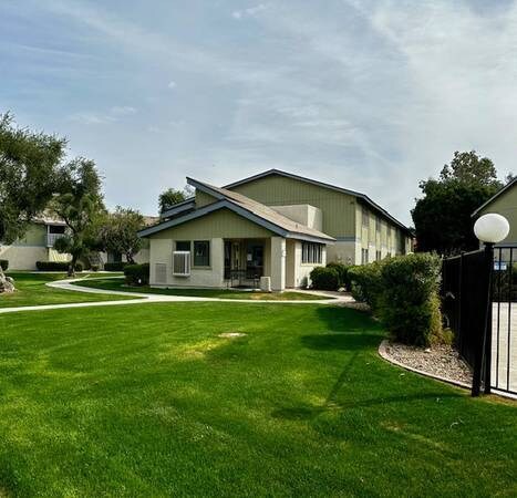 Photo - 9231 N 99th Ave