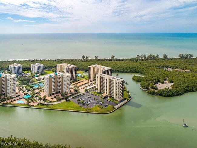 Photo - 15 Bluebill Ave Unit 406