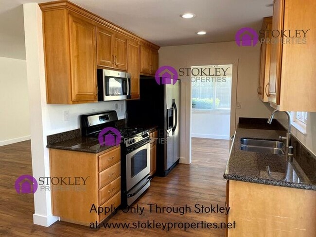 Photo - 723 Slater Ave