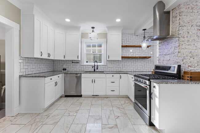 Photo - Fully updated home in Port Norfolk