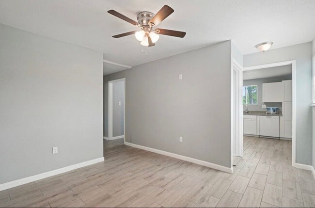 Photo - 8412 Avenue L Unit upstairs #2