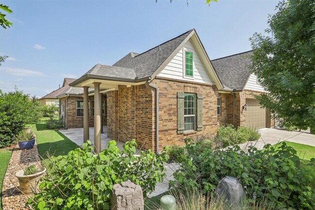 Photo - 124 Dreaming Plum Ln Casa