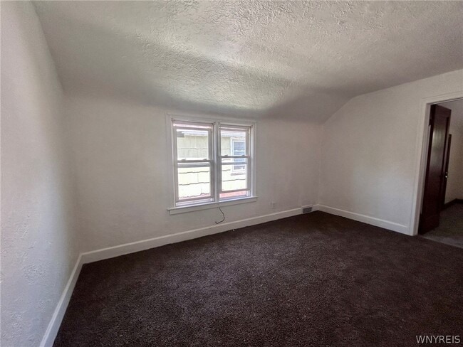 2405 Grand Ave