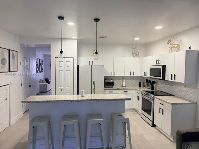 Photo - 1022 NE 42nd Terrace