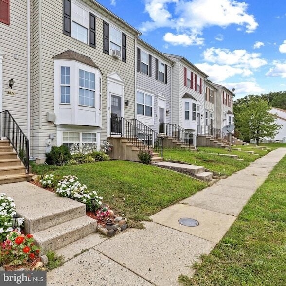 Photo - 2609 Claybrooke Dr