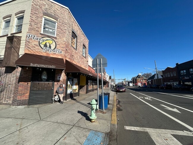 Photo - Incredible 4 Bedroom Single Family House for Rent in Asbury Park!