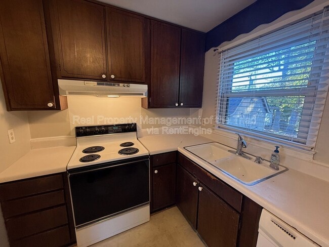 Photo - 4205 Olympia Dr